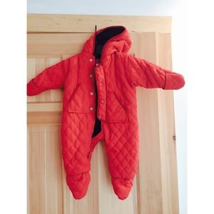 ADORABLE 3-6 month Snowsuit Bunting!